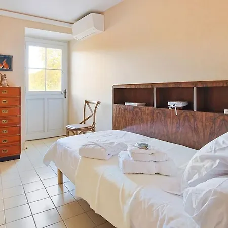 La Maison Des Champs *