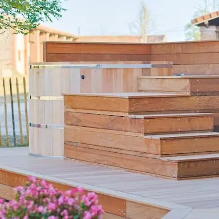 בית נופש La Maison Des Champs Cintegabelle