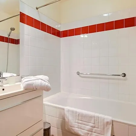 La Maison Des Champs *