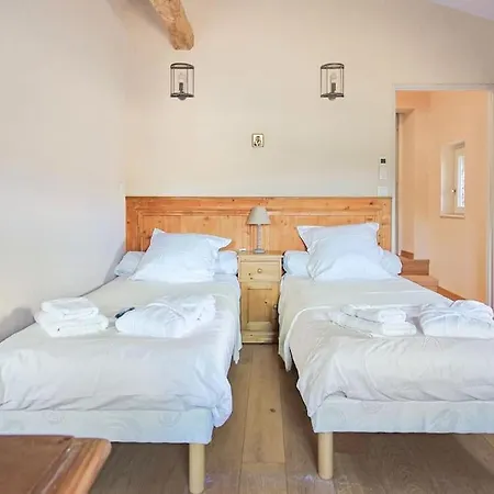 בית נופש La Maison Des Champs Cintegabelle