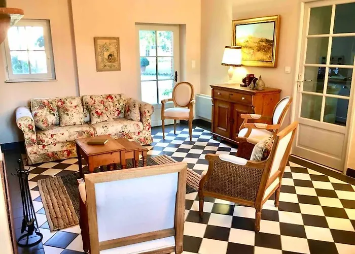 La Maison Des Champs